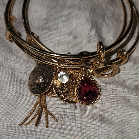 Kelly & Kate Bracelets - Picture 3 of 11